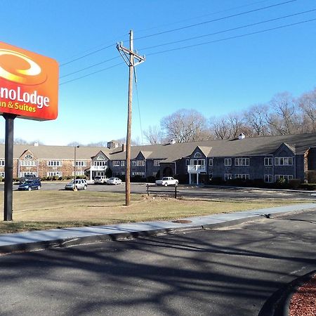 Econo Lodge Inn & Suites Groton Exterior foto